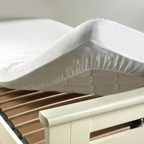 Protege matelas 180 x 200 cm eponge peva anti-acarien blanc PONNY - D INT